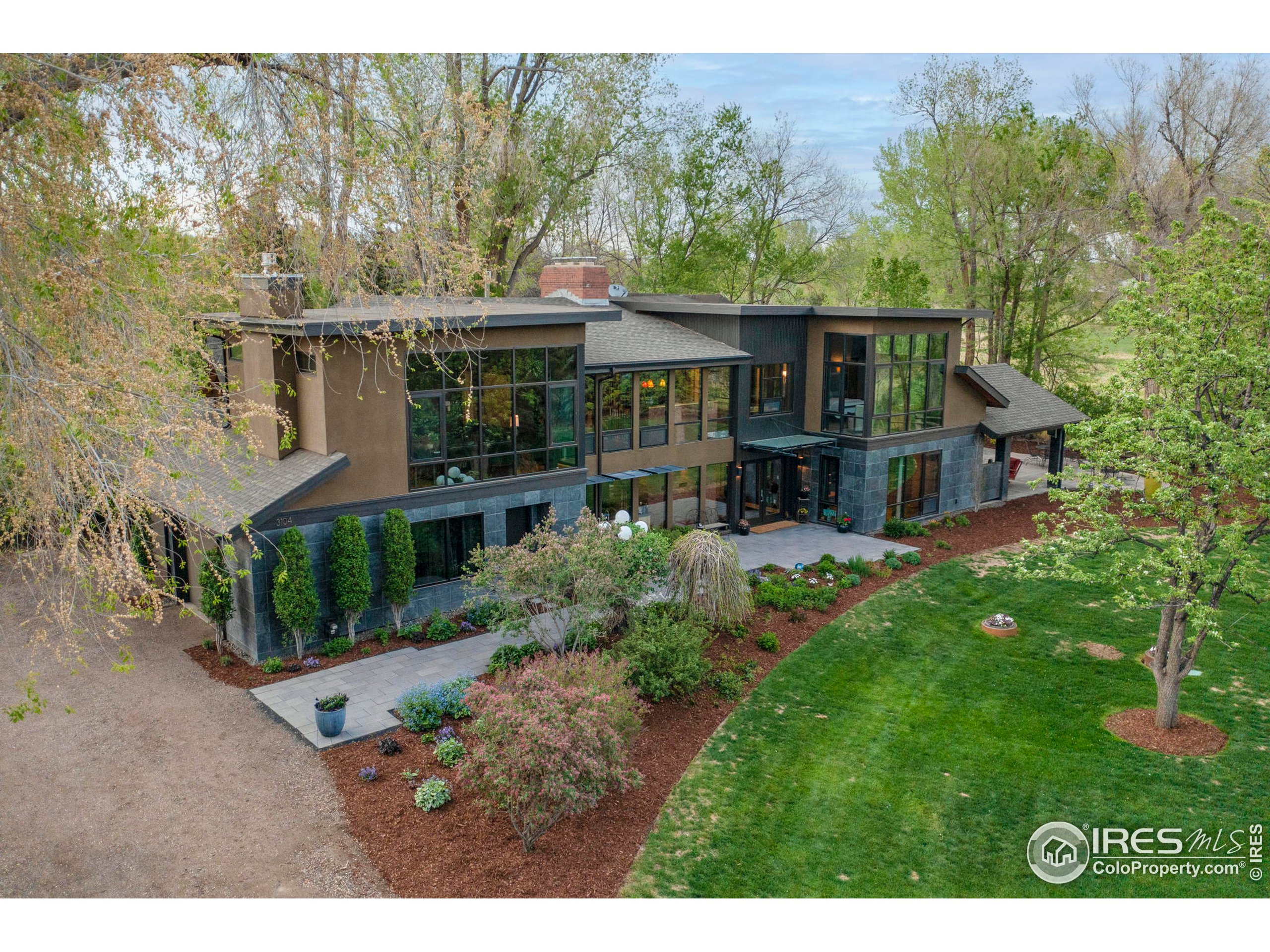 3104 Terry Lake Rd