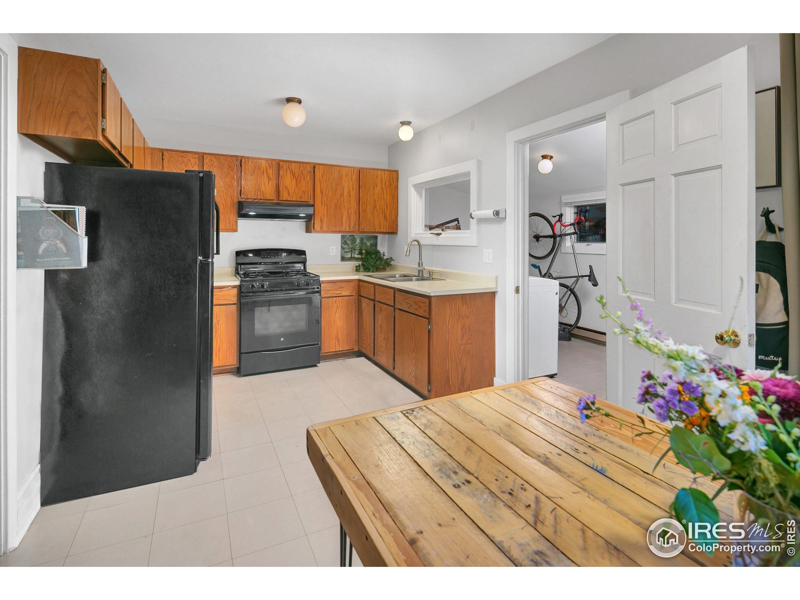 3104 Terry Lake Rd