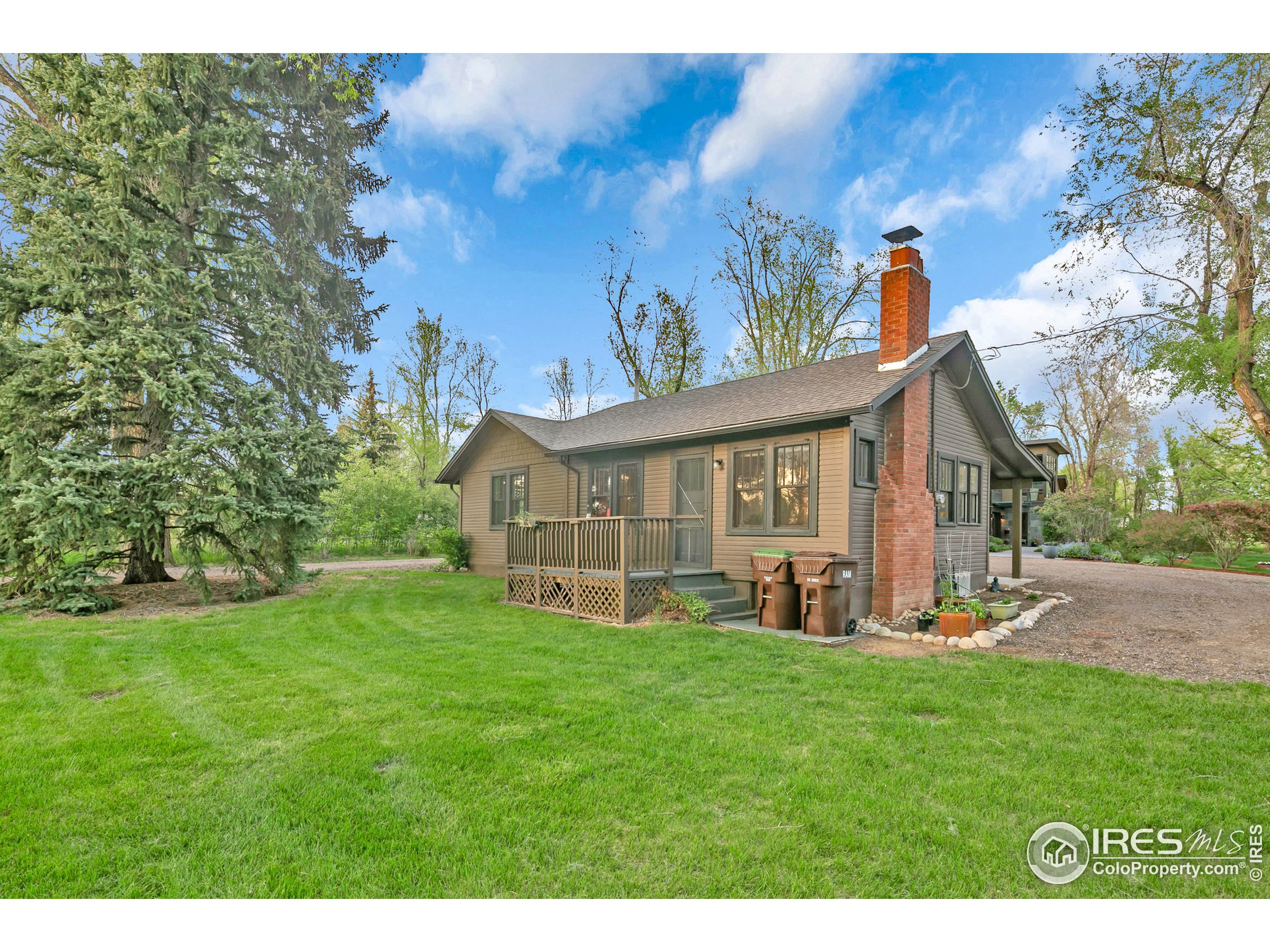 3104 Terry Lake Rd