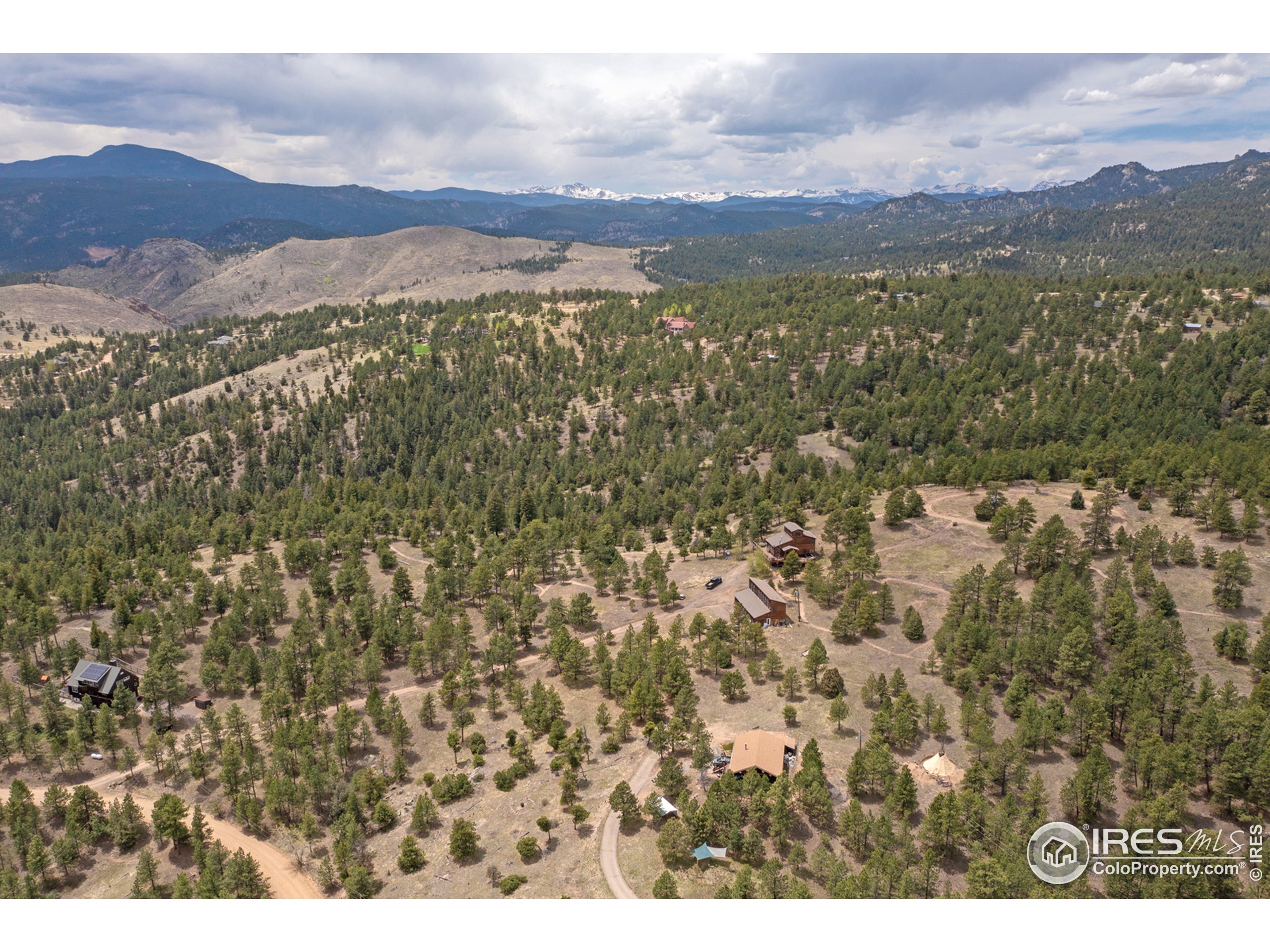 598 Cougar Dr