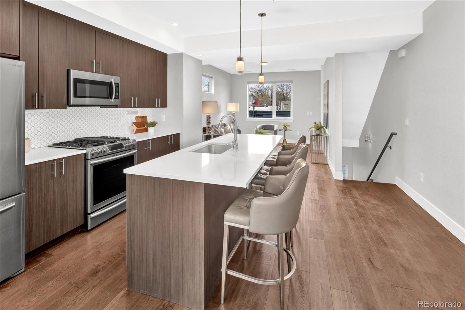 3737 Kalamath Street Unit: 7