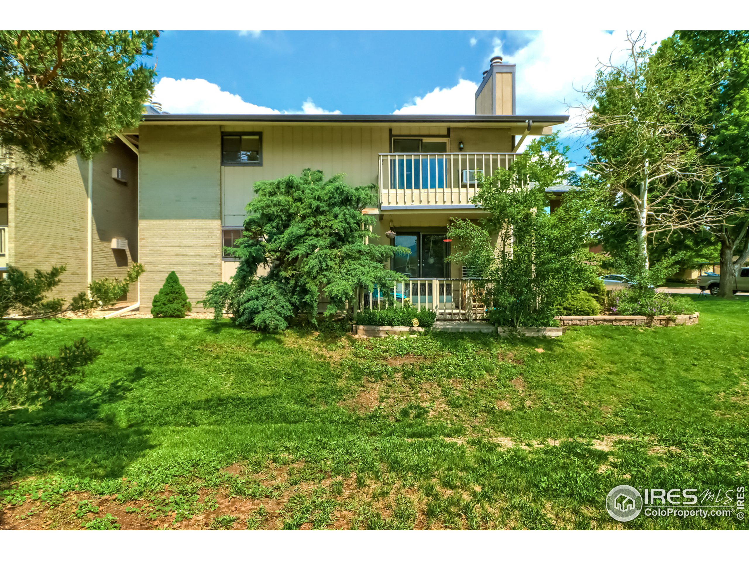 665 Manhattan Dr Unit: 216