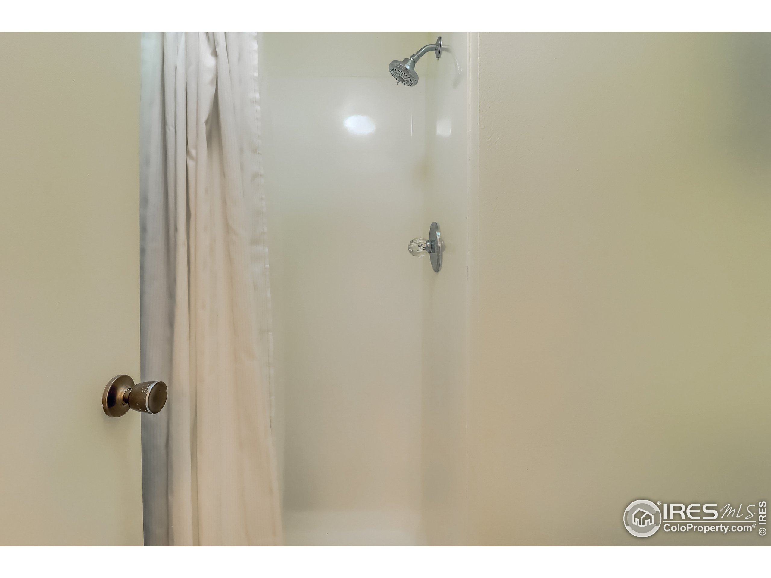 665 Manhattan Dr Unit: 216