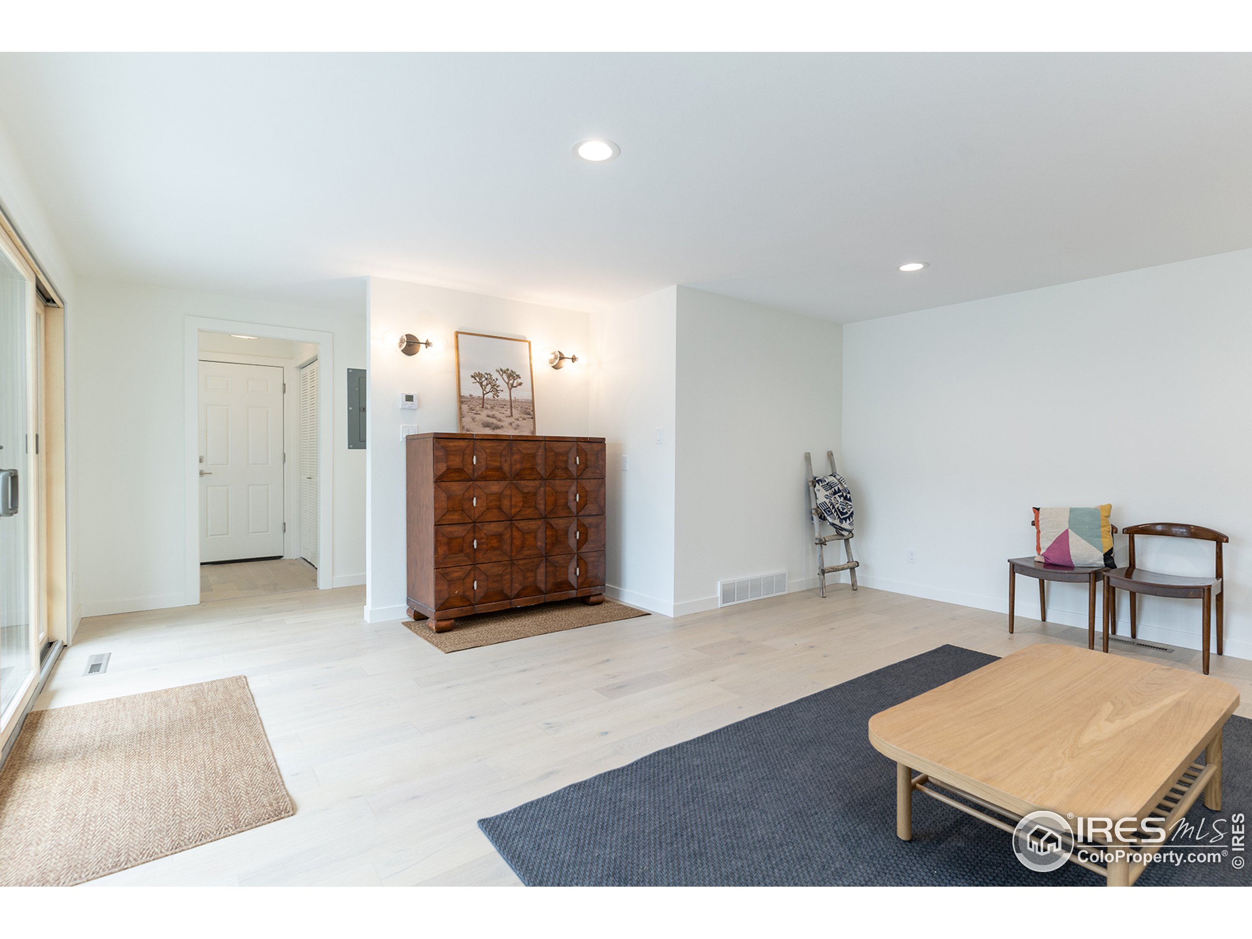 46 Princeton Cir
