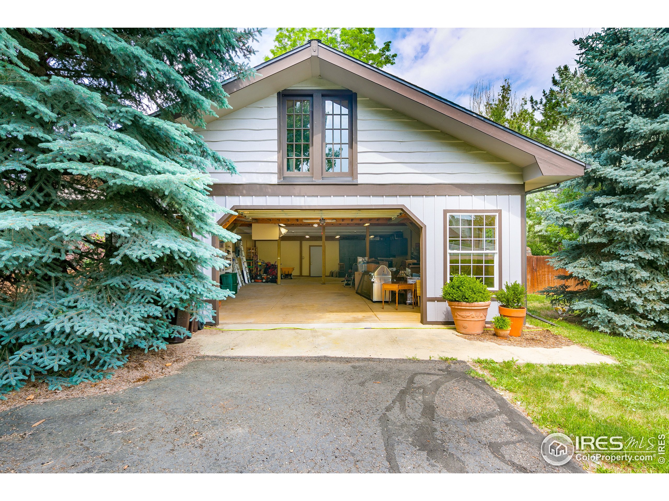 721 Glenhaven Ct
