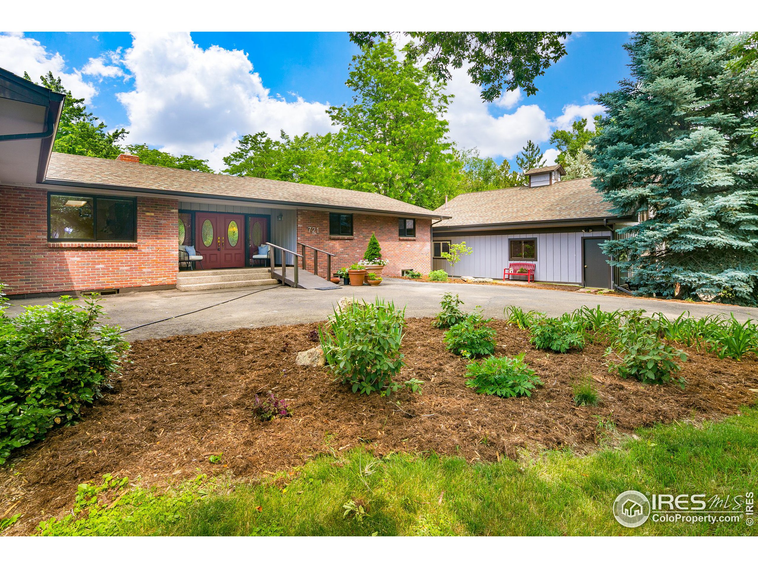 721 Glenhaven Ct