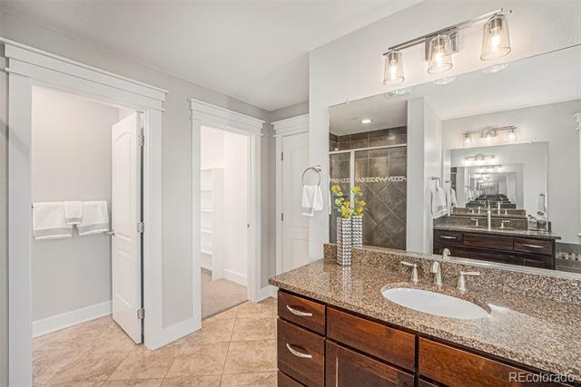 3375 N Willow Street