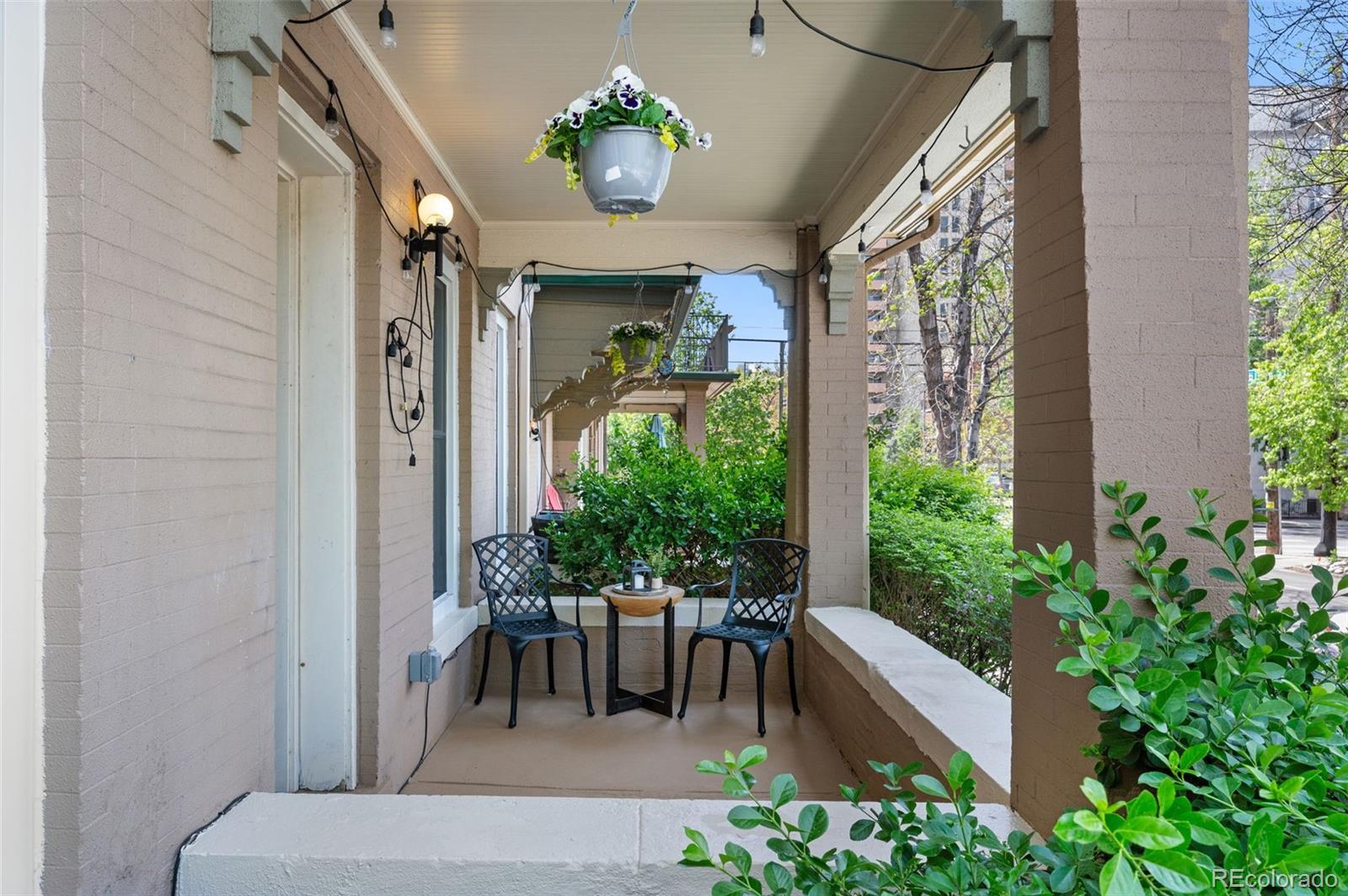 1100 N Logan Street Unit: 1