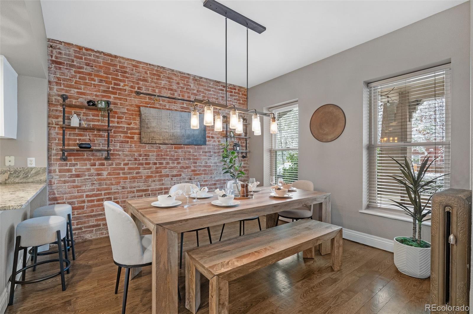 1100 N Logan Street Unit: 1