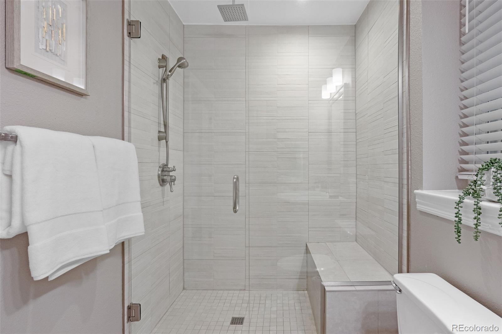 1100 N Logan Street Unit: 1