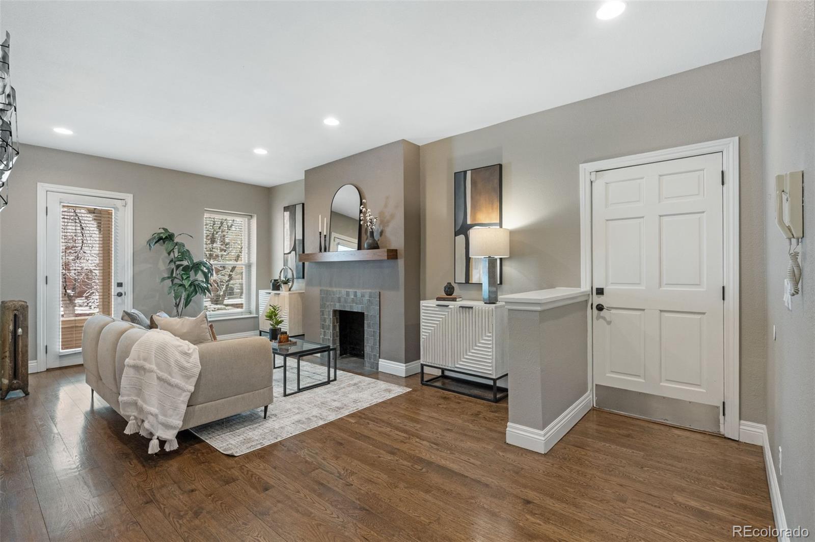 1100 N Logan Street Unit: 1