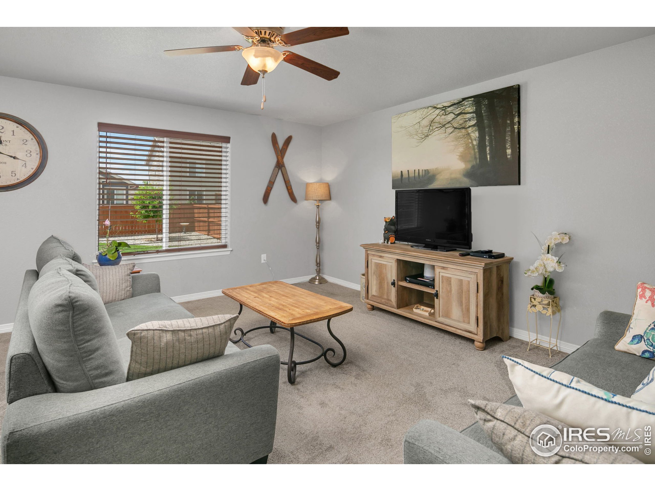 1513 Cirque Valley Ln