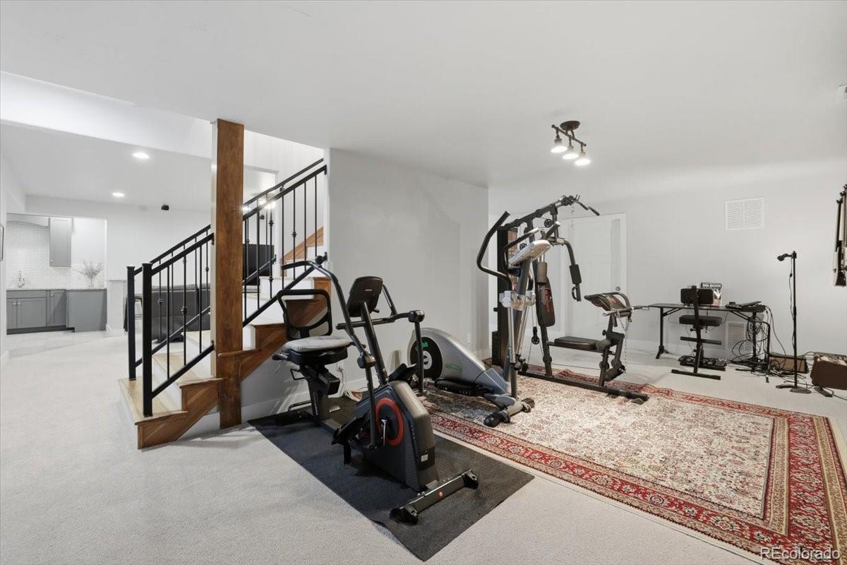 4016 Needles Drive