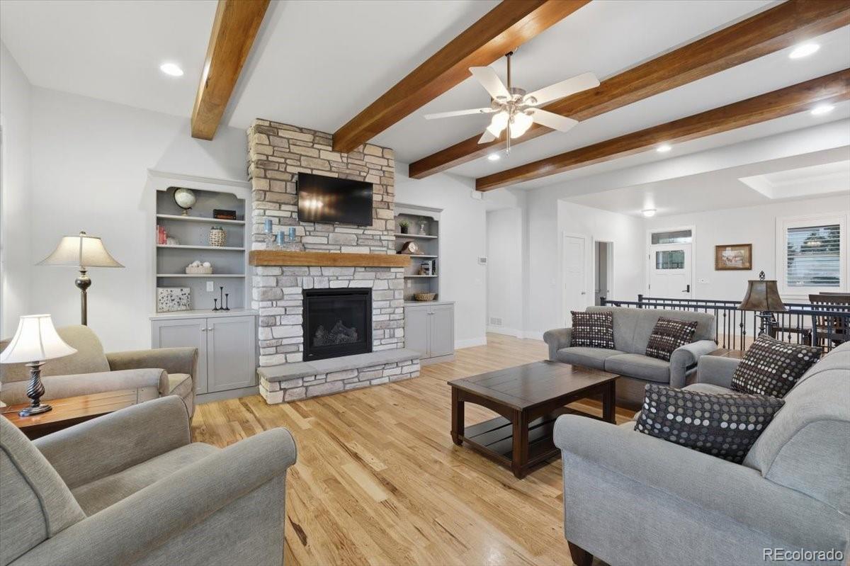 4016 Needles Drive