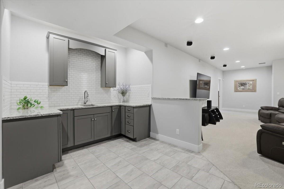 4016 Needles Drive