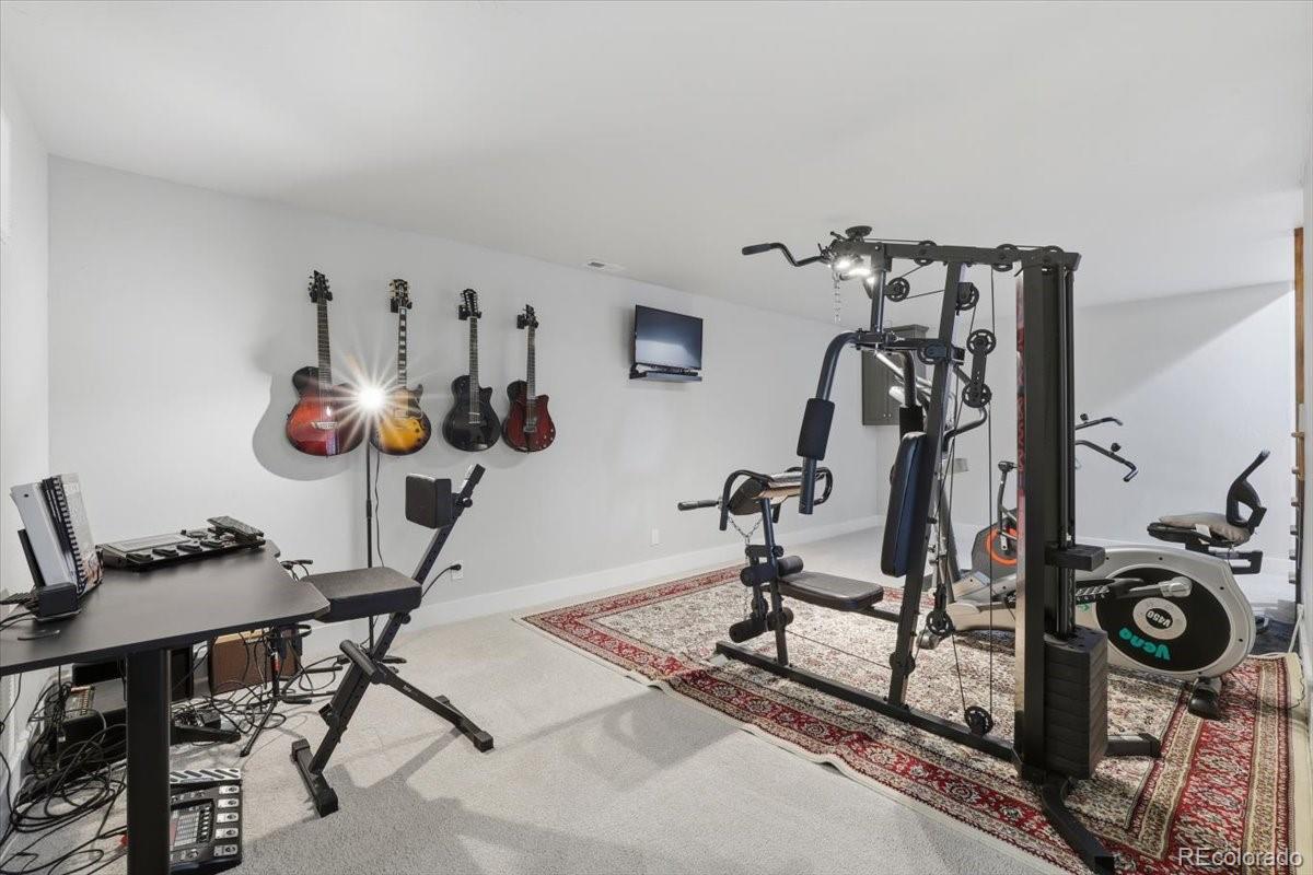 4016 Needles Drive