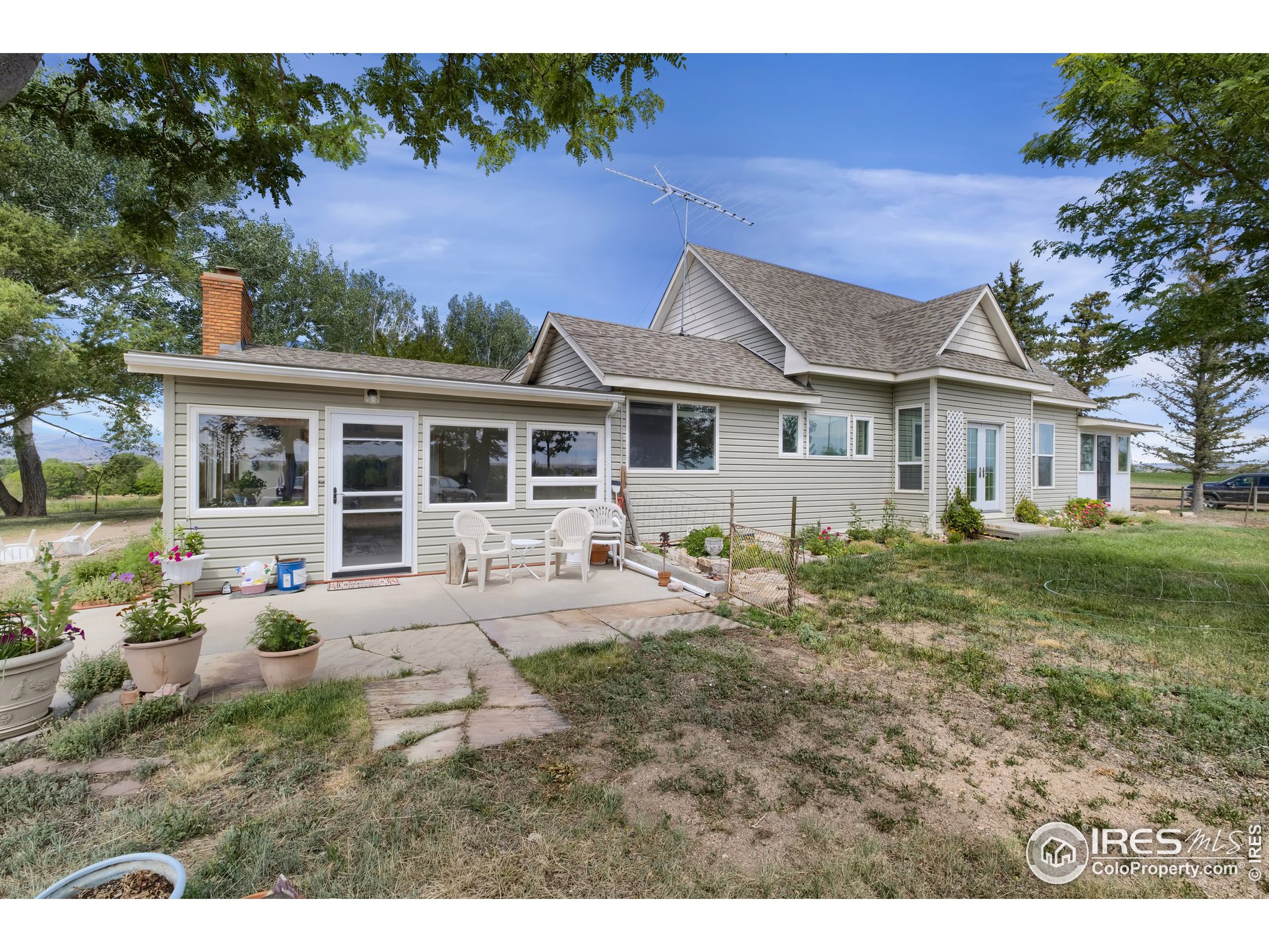 2621 E County Road 62
