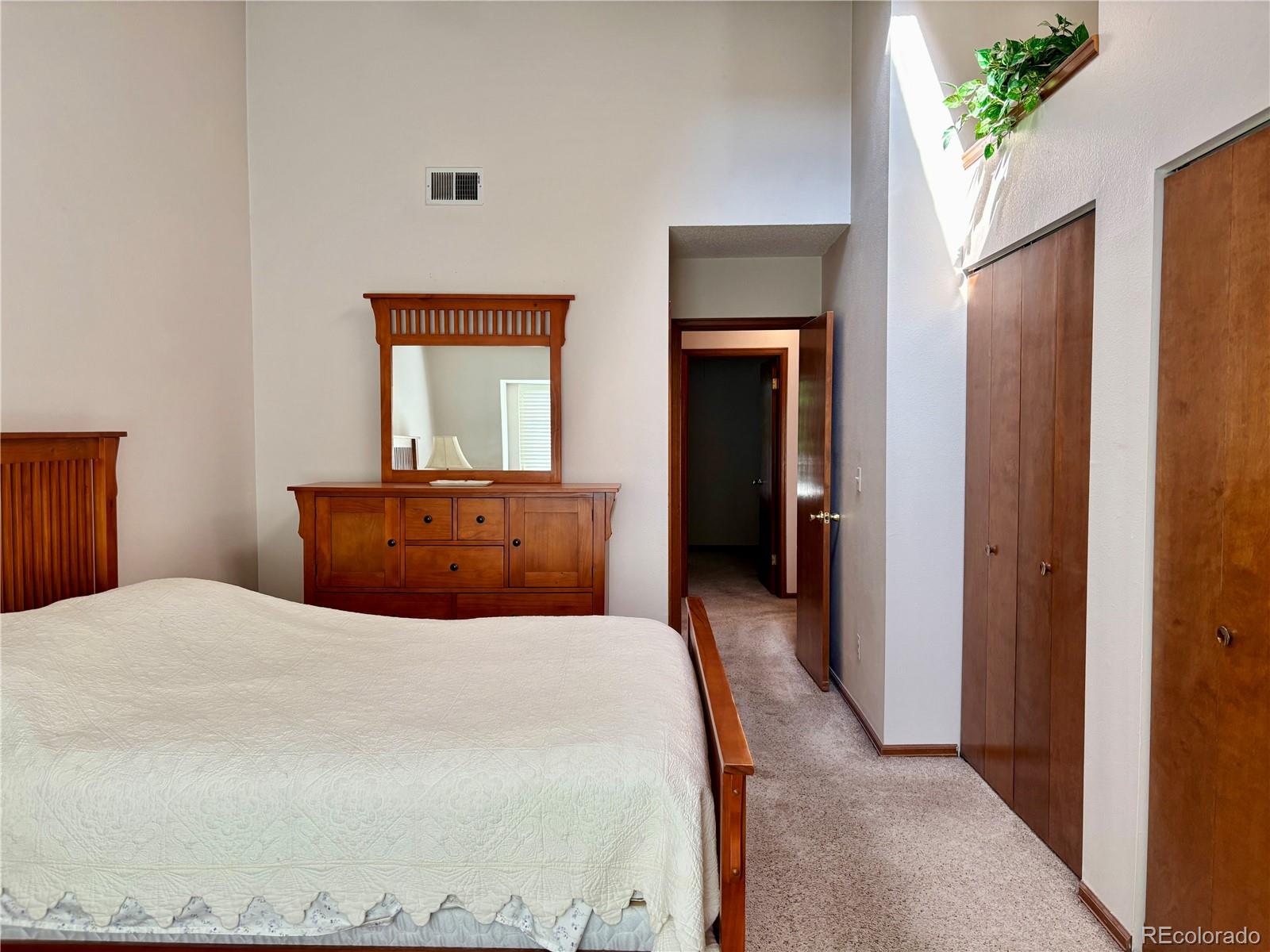 1818 S Quebec Way Unit: 6