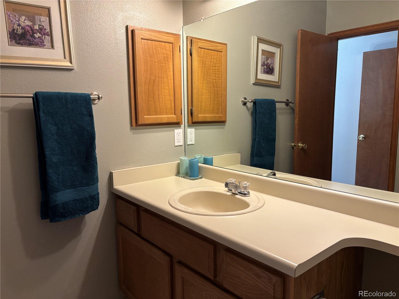 1818 S Quebec Way Unit: 6