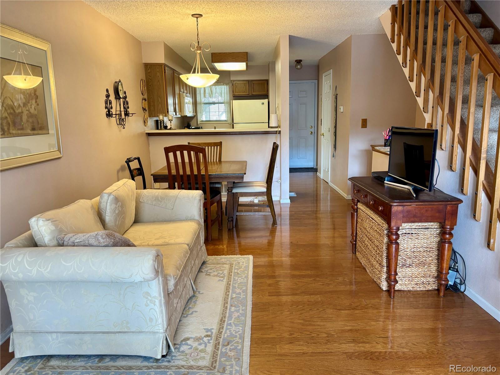 1818 S Quebec Way Unit: 6