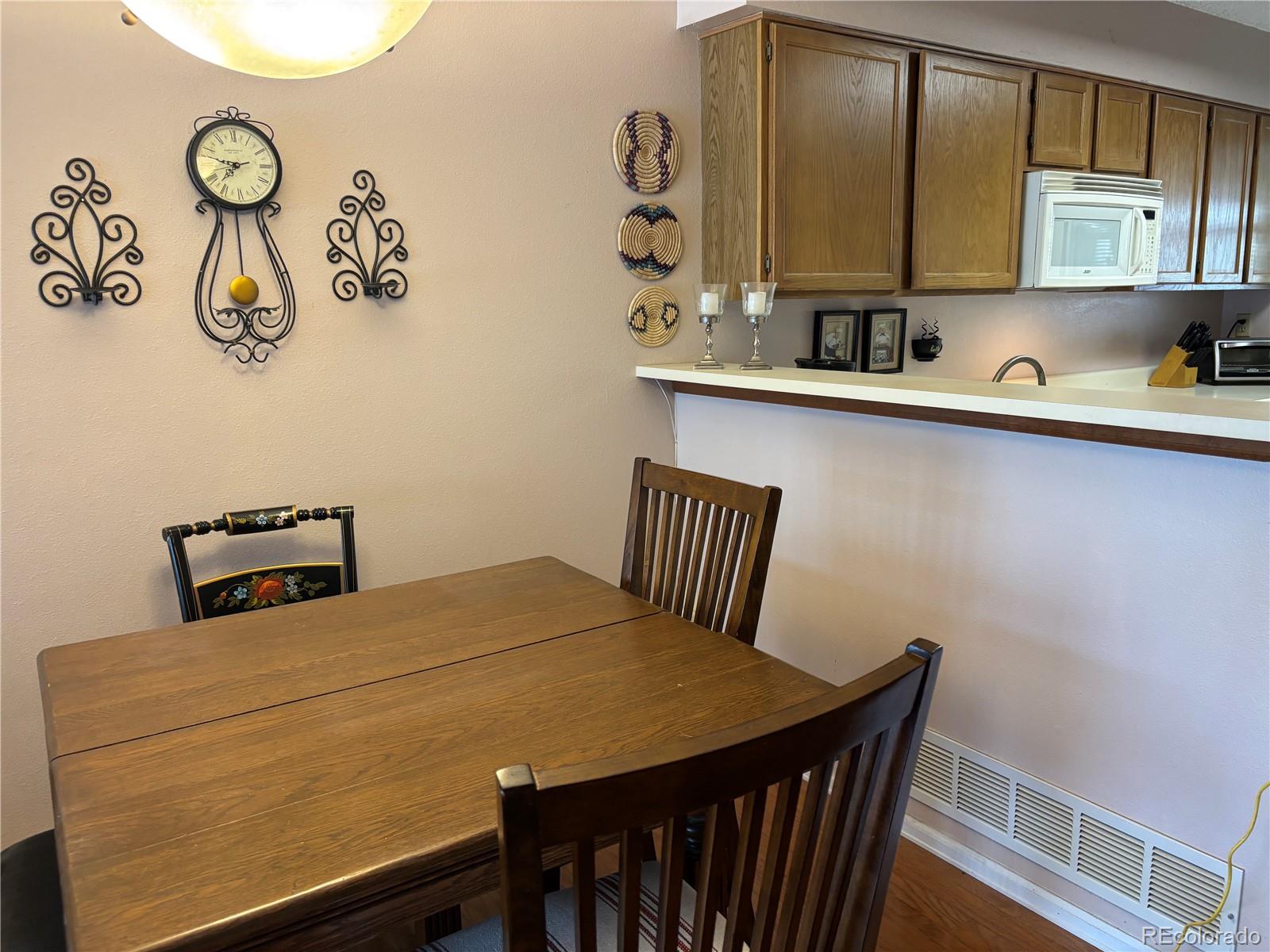 1818 S Quebec Way Unit: 6