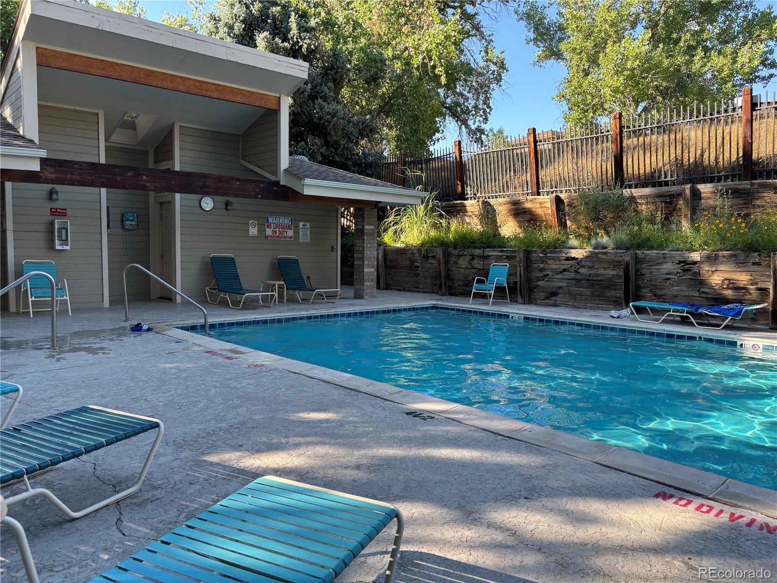 1818 S Quebec Way Unit: 6