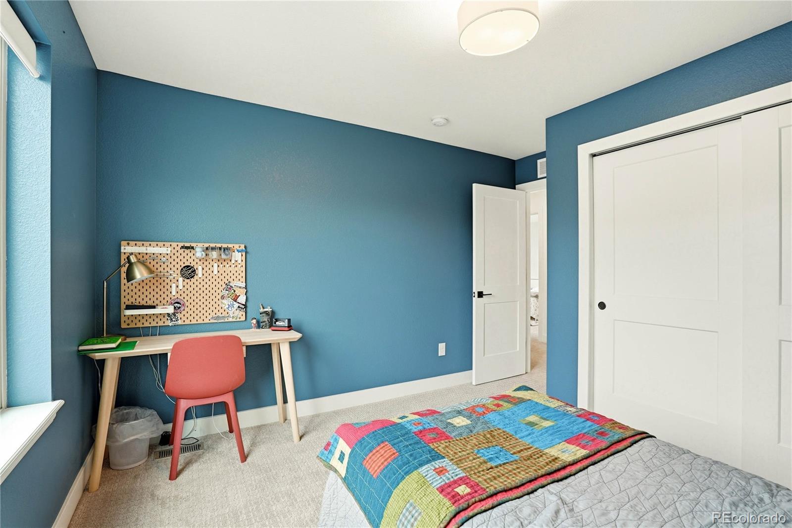 16919 W 86th Place
