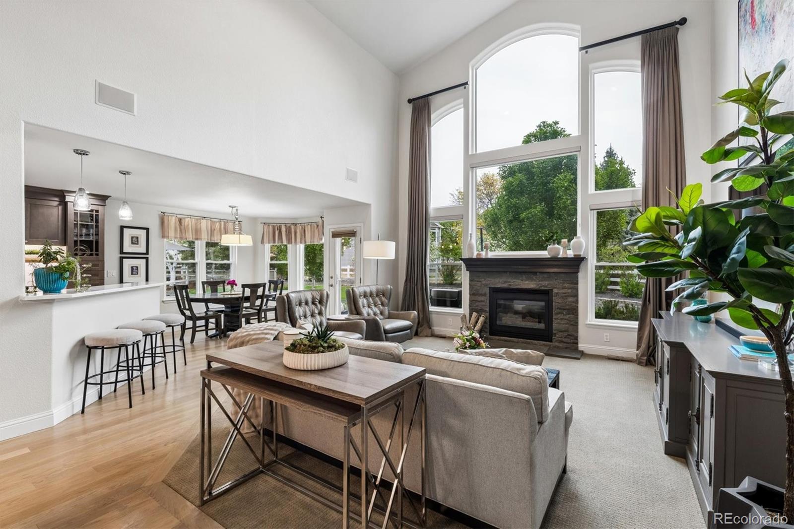 1018 W 127th Place