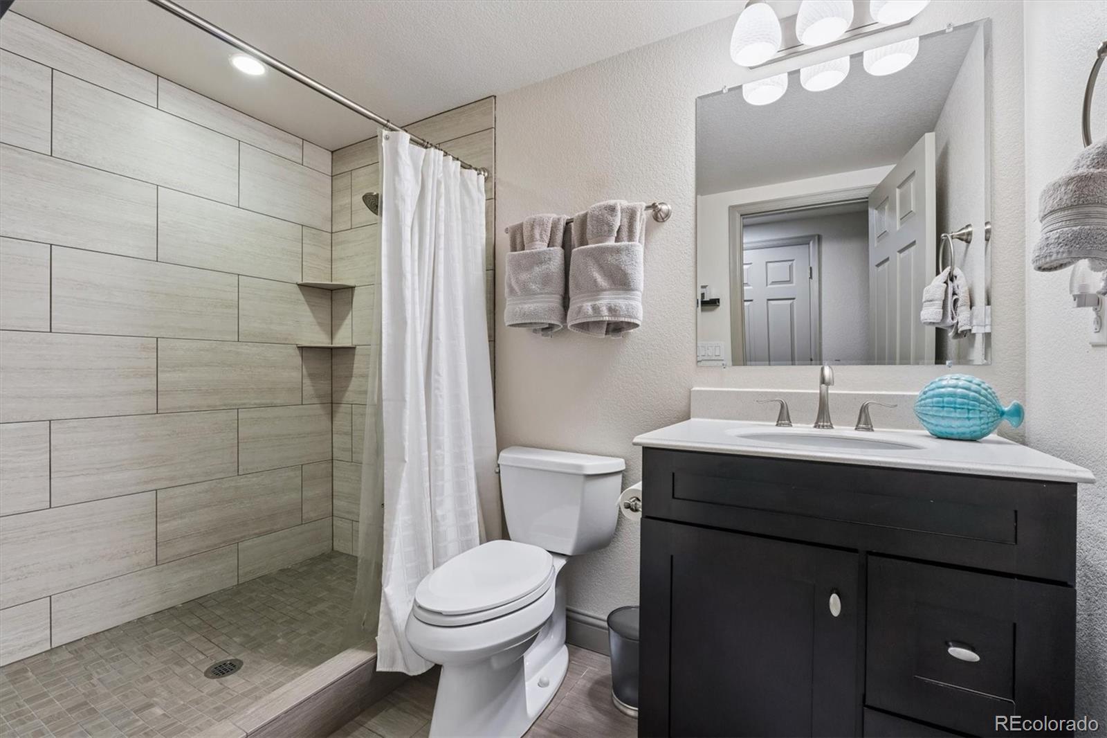 1018 W 127th Place