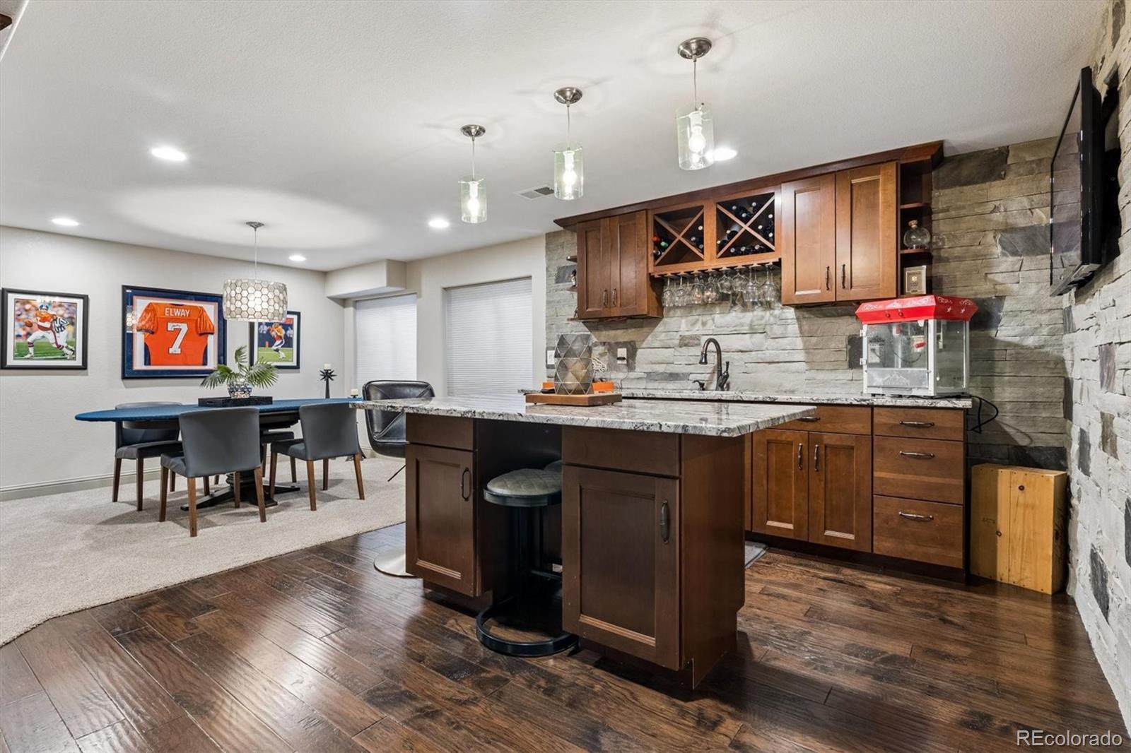 1018 W 127th Place