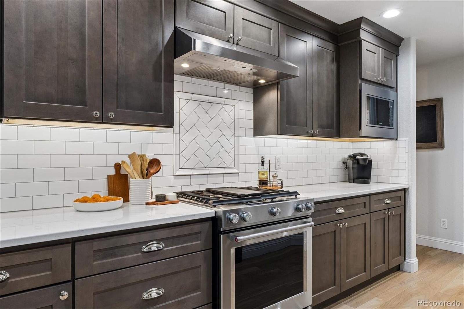 1018 W 127th Place