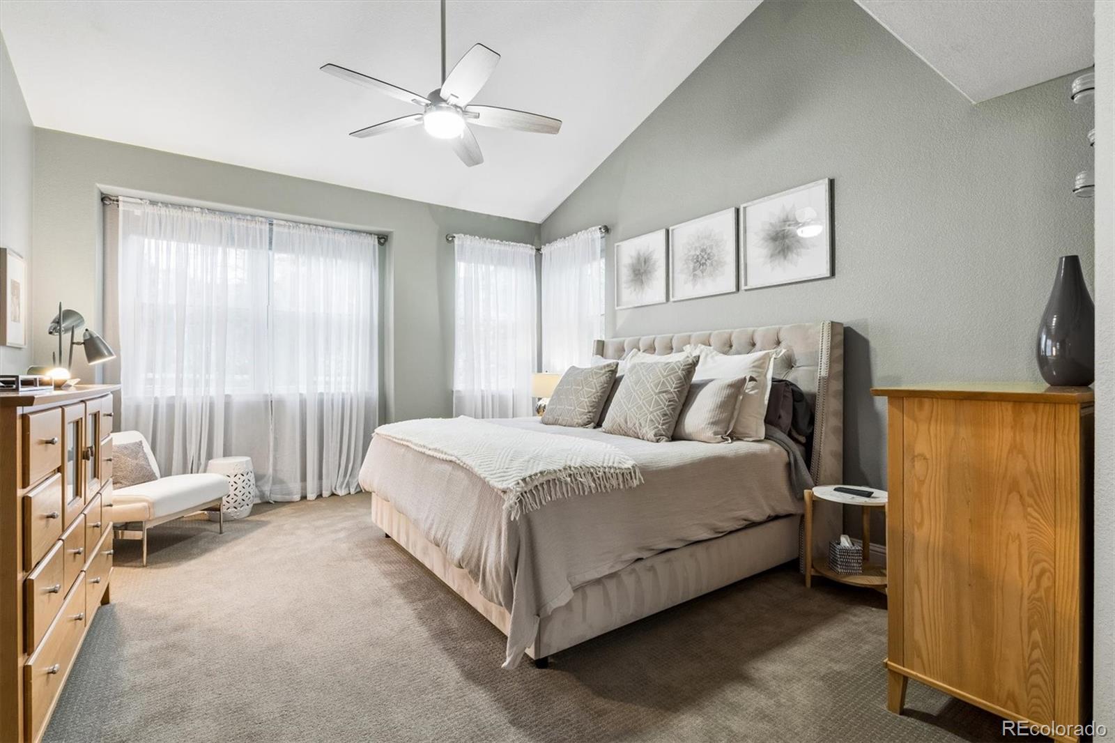 1018 W 127th Place