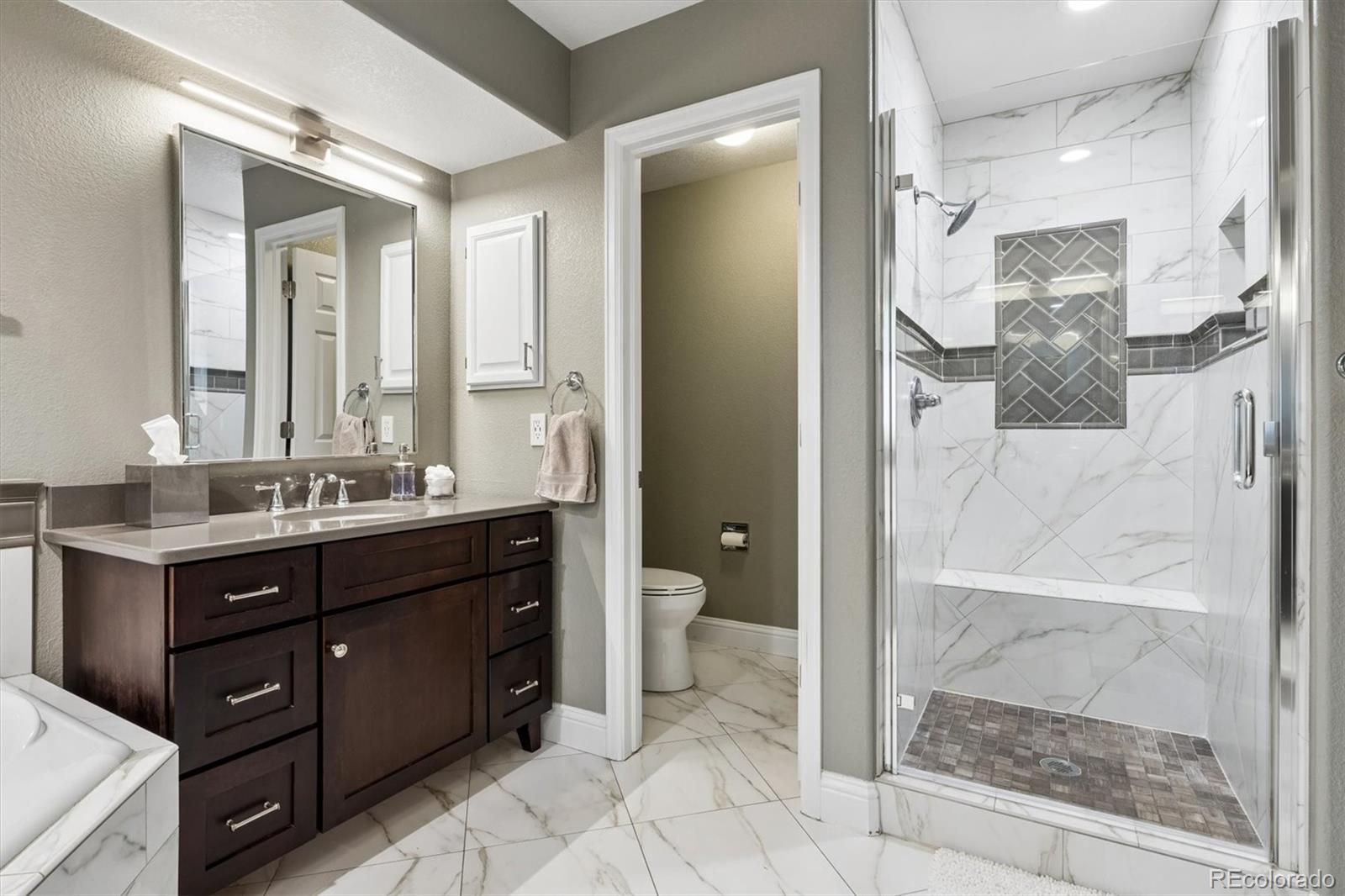 1018 W 127th Place