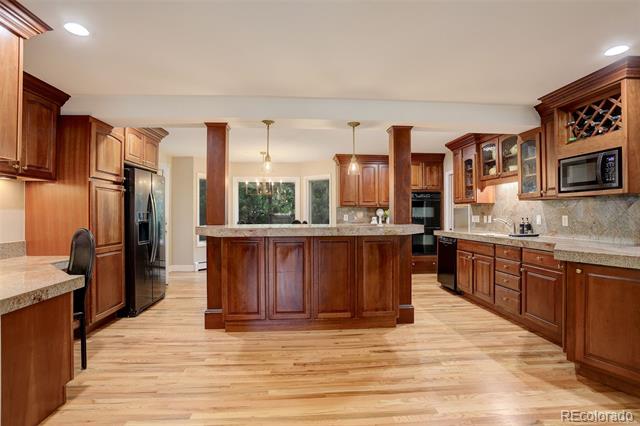 1124 Parkwood Drive