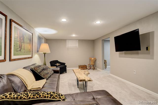 1124 Parkwood Drive