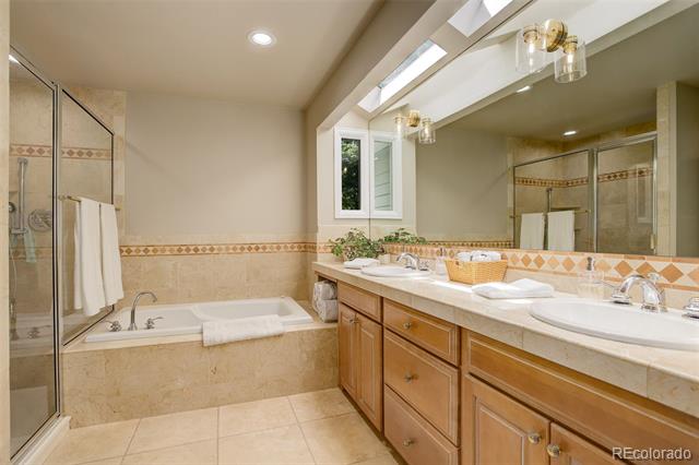 1124 Parkwood Drive