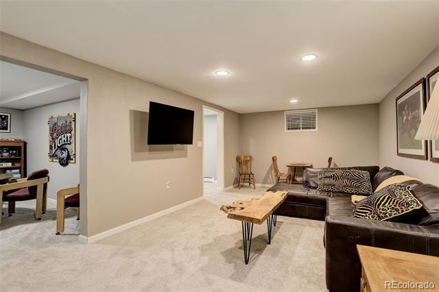 1124 Parkwood Drive
