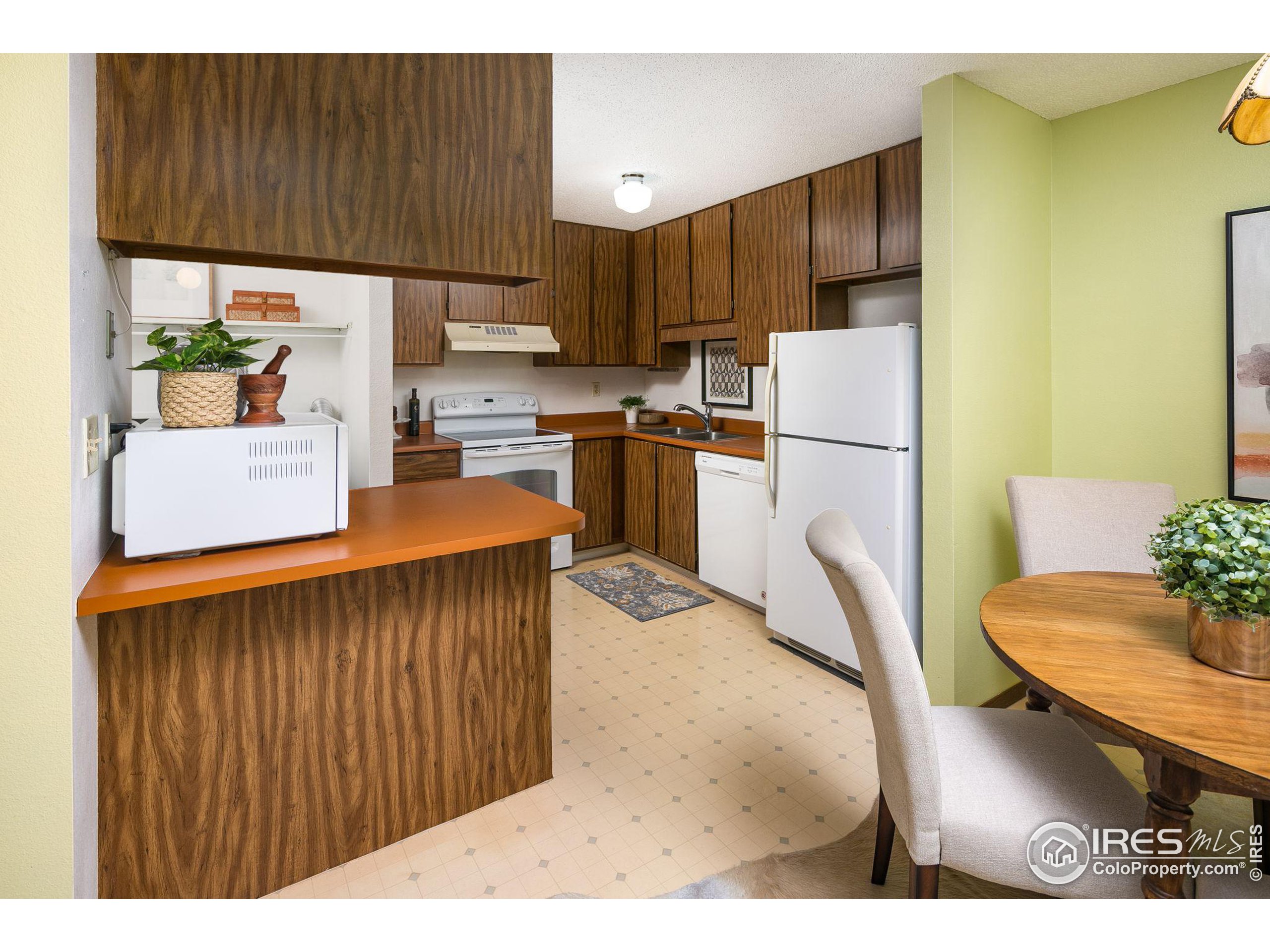 925 Columbia Rd Unit: 622