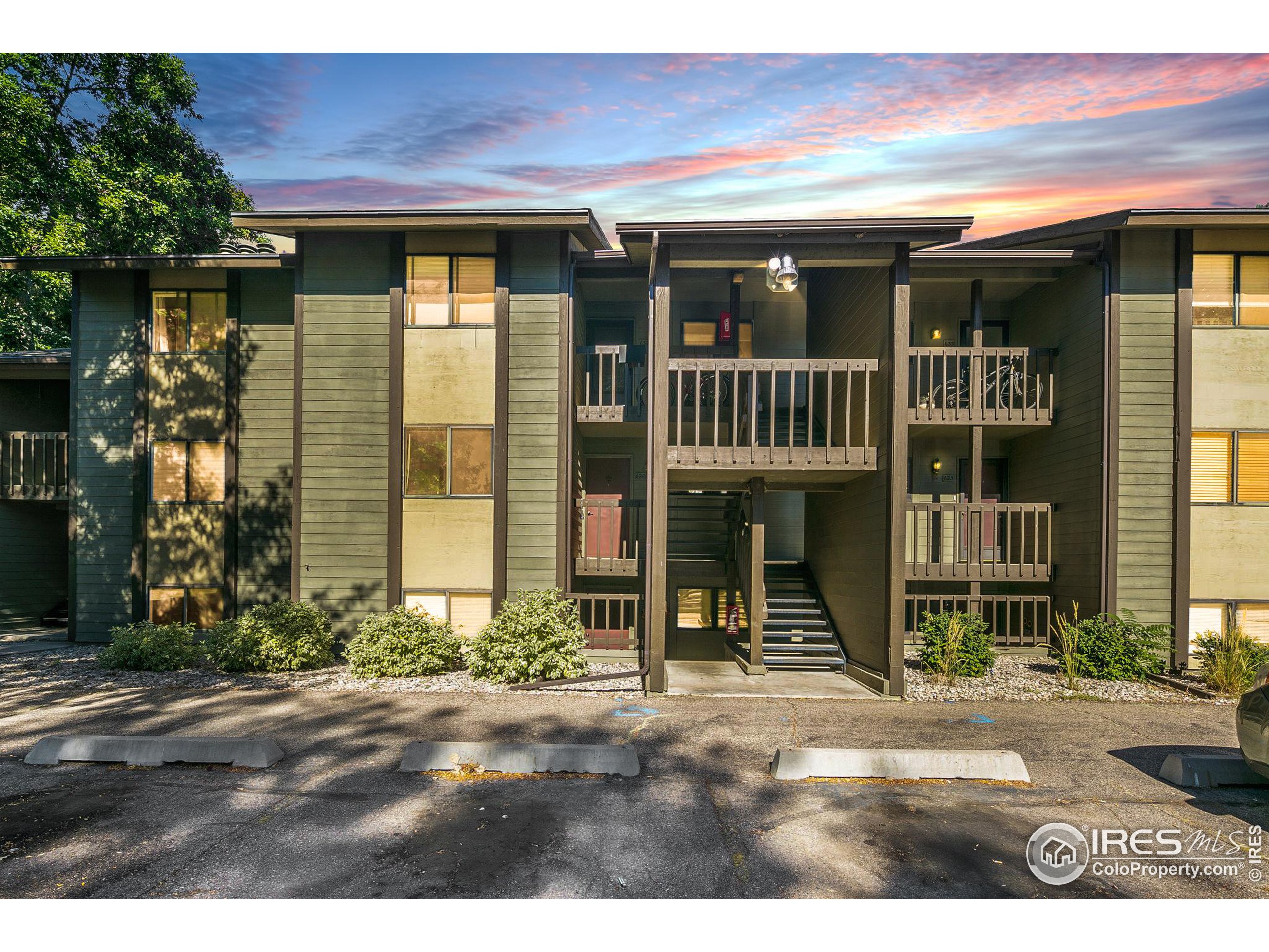 925 Columbia Rd Unit: 622