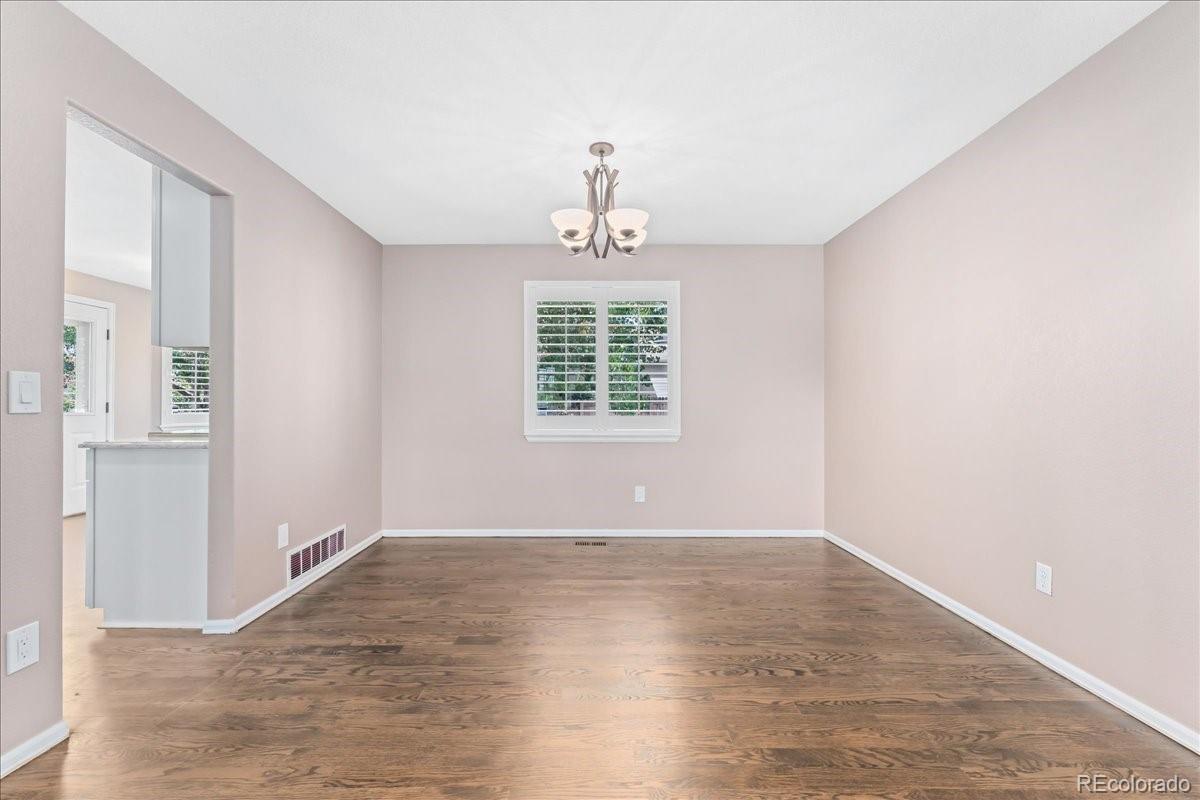 23729 Glenmoor Drive