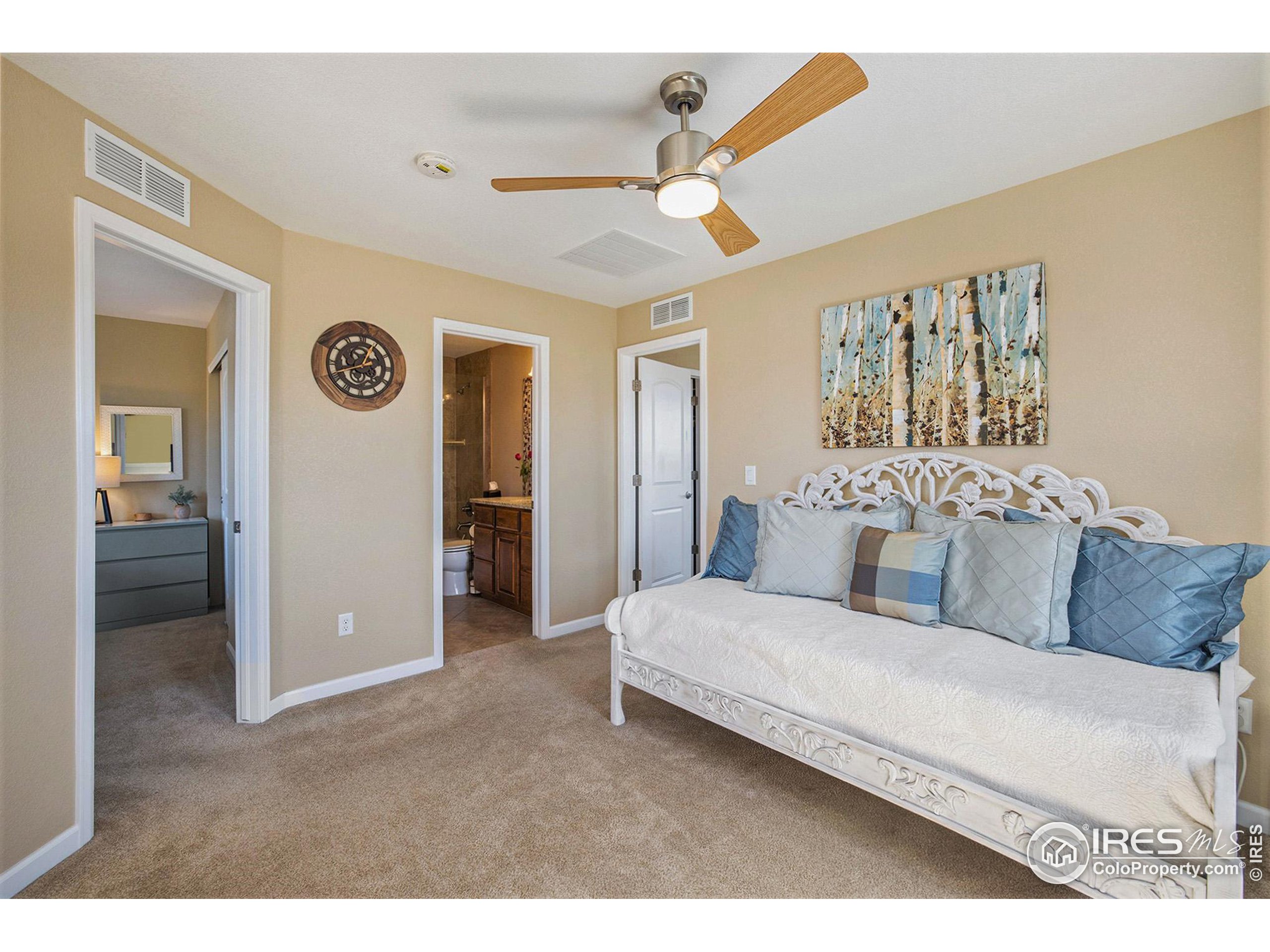 1671 Venice Ln