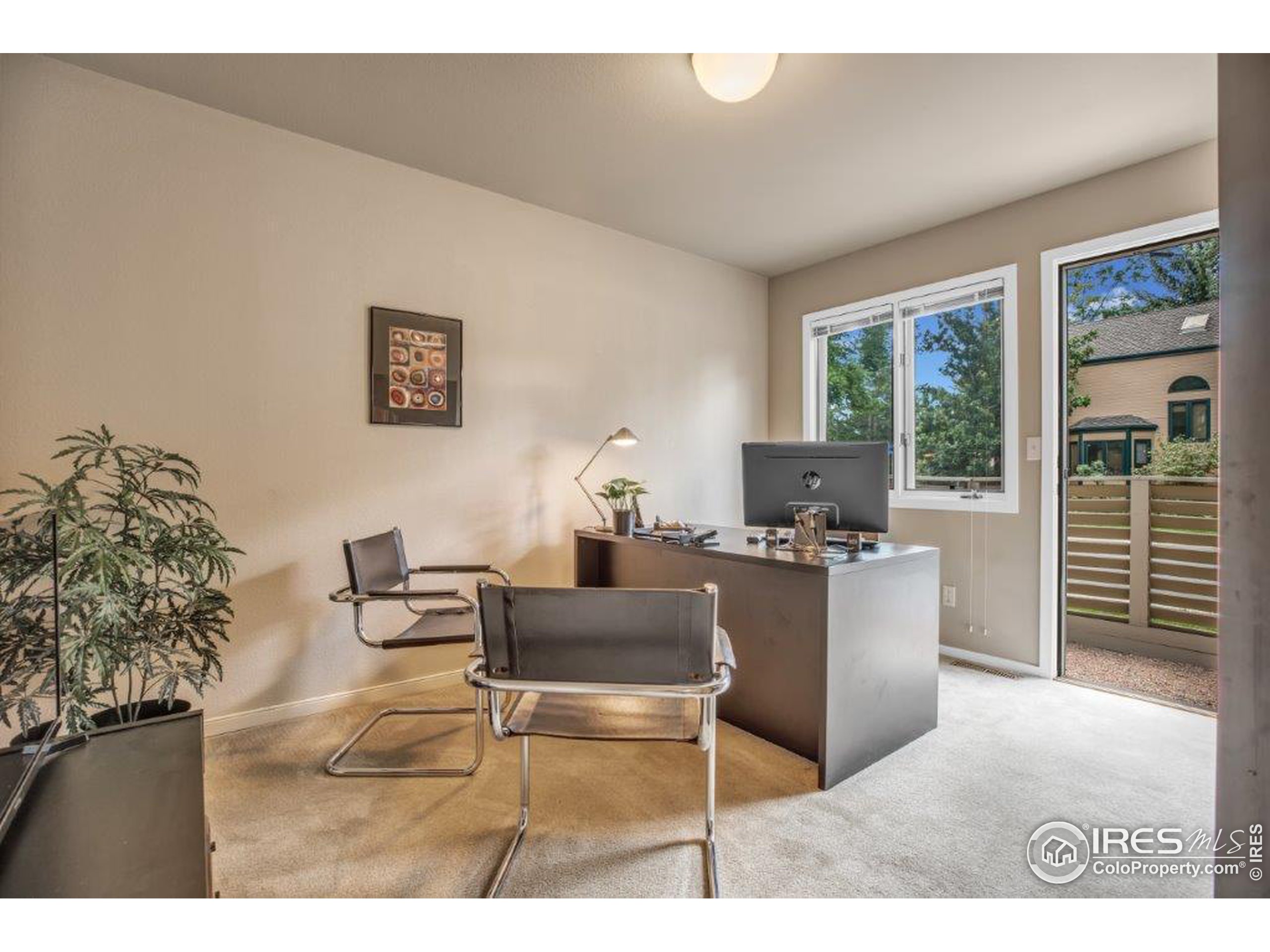 751 Racquet Ln