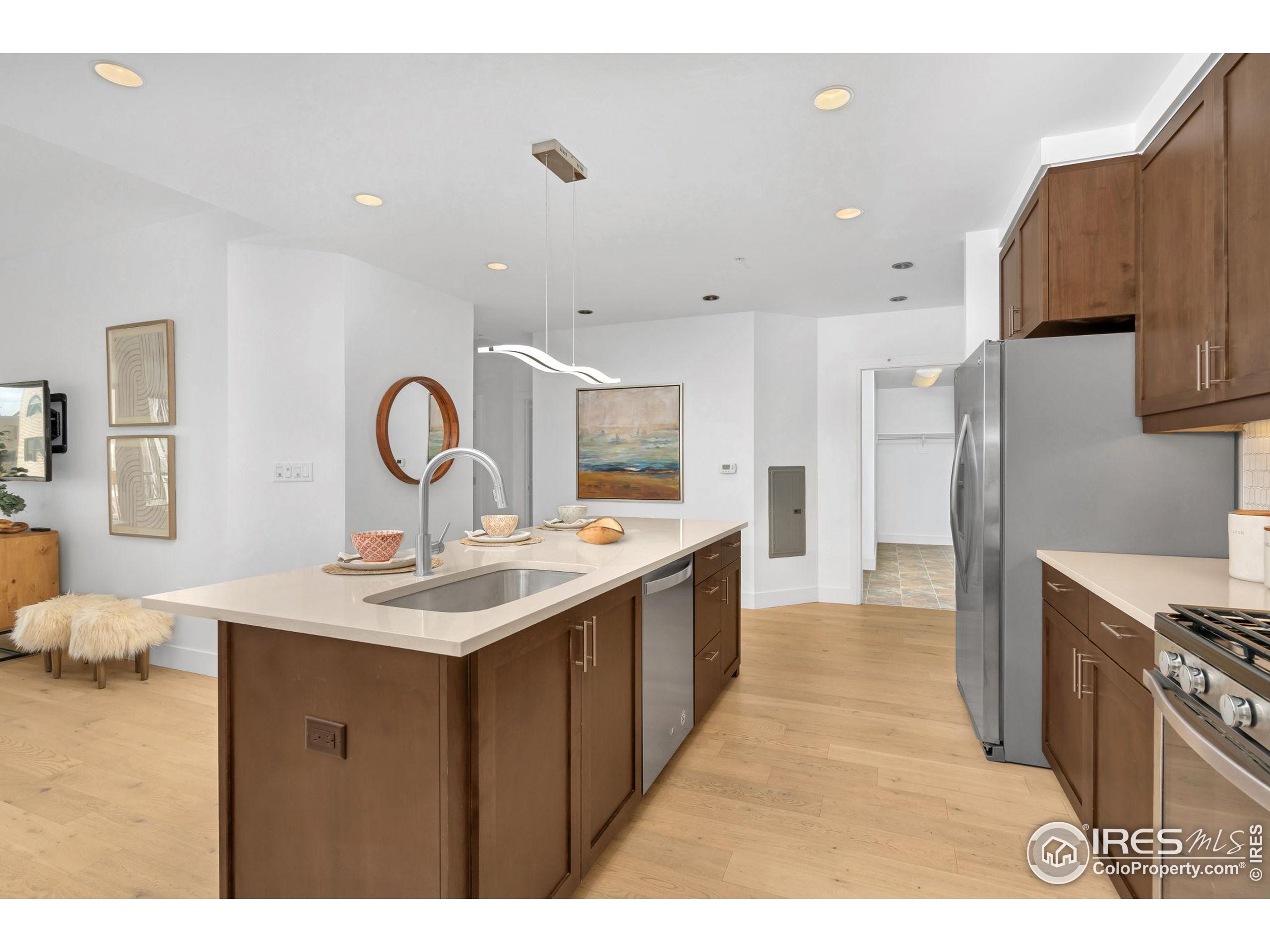 3301 Arapahoe Ave Unit: 306