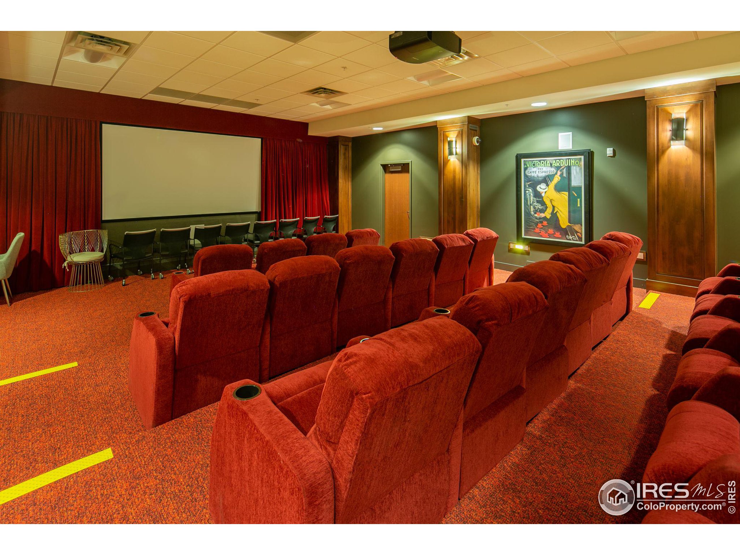 3301 Arapahoe Ave Unit: 306