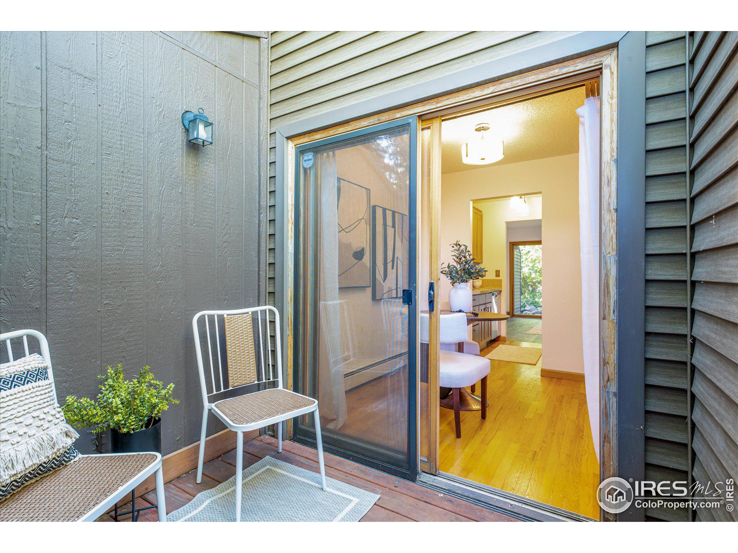 350 Arapahoe Ave Unit: 2