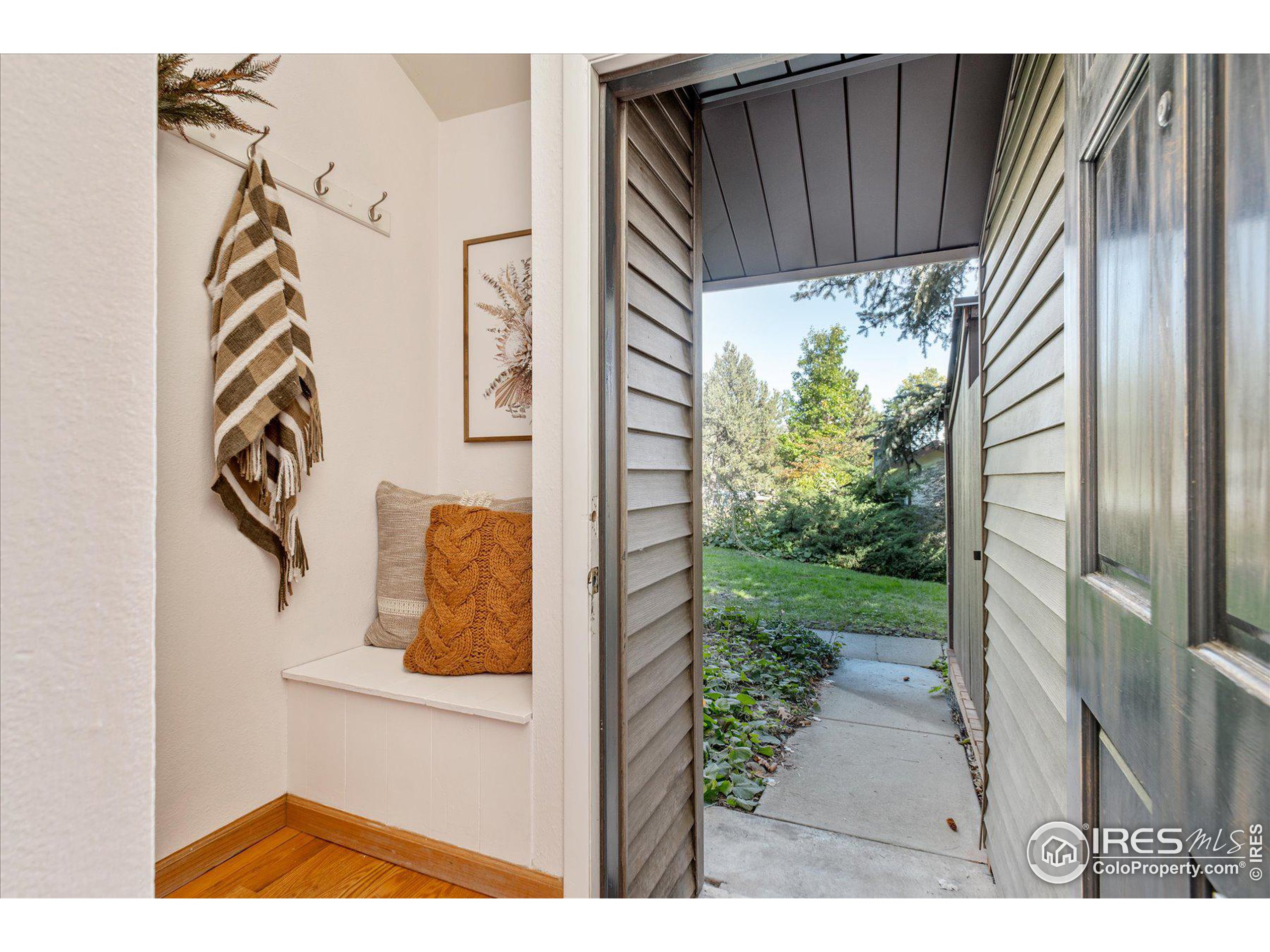 350 Arapahoe Ave Unit: 2