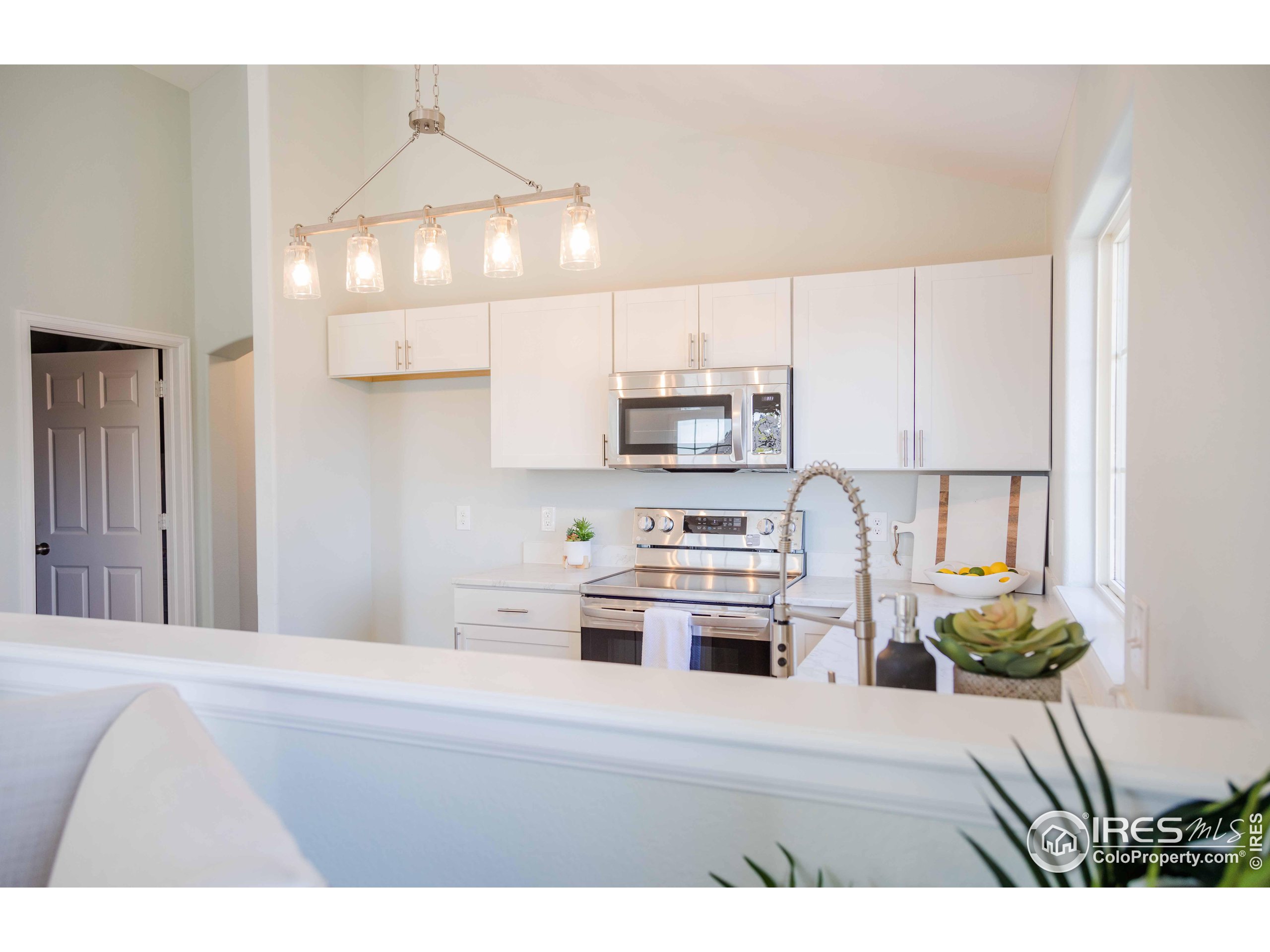 5151 W 29th St Unit: 1309