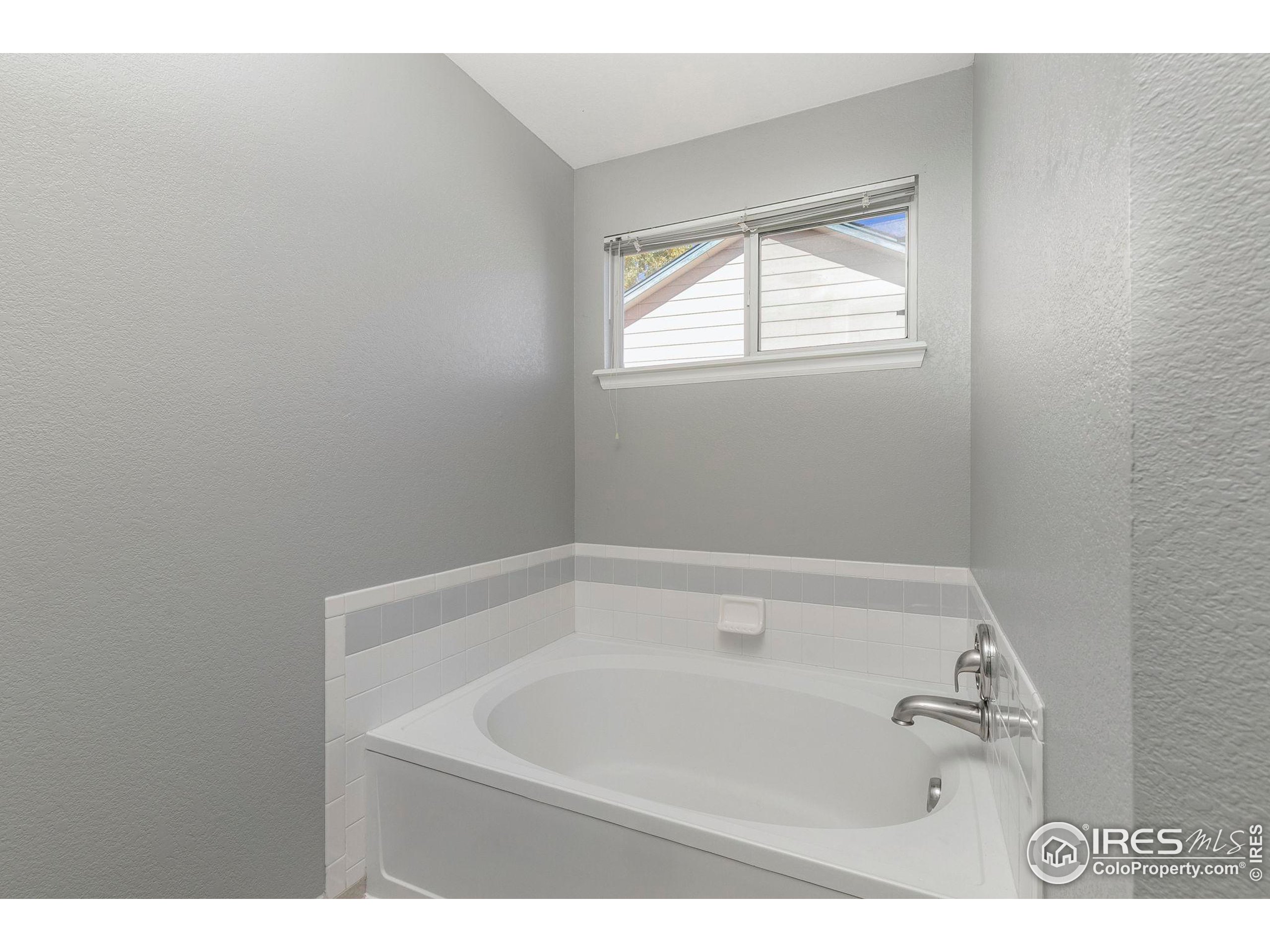 1310 S Boyero Ct