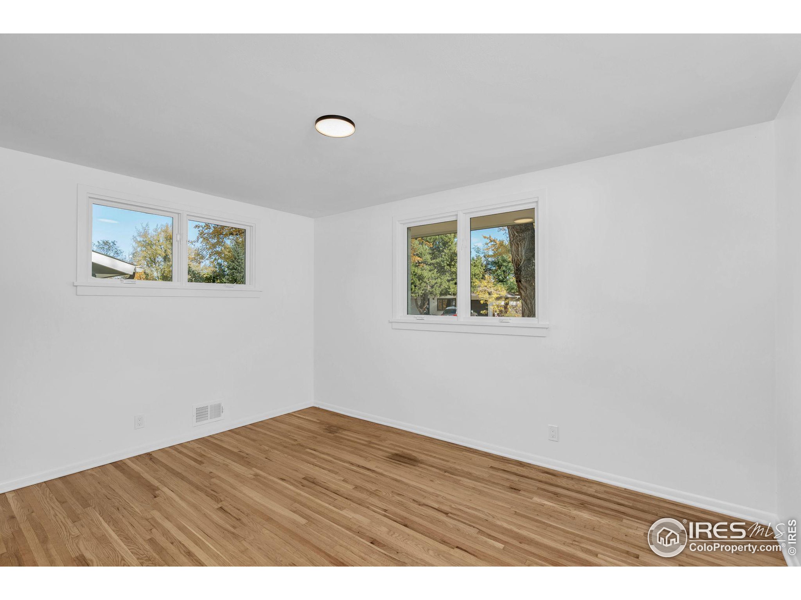 161 S 35th St