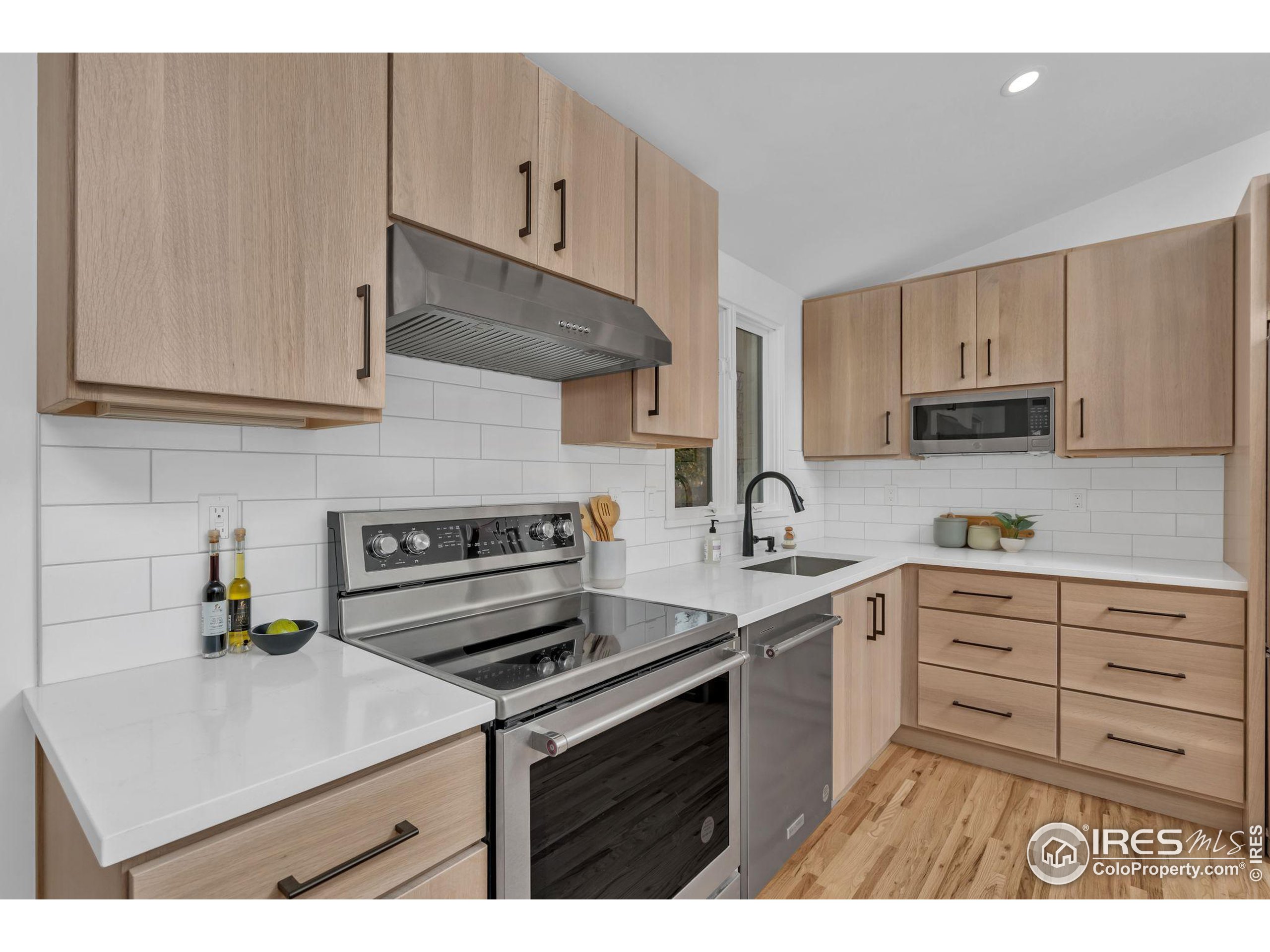 161 S 35th St